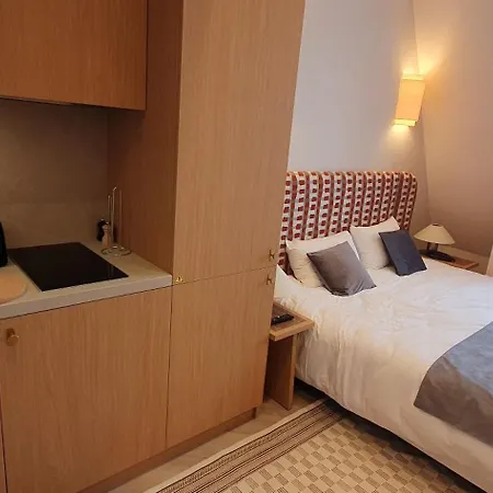 Hotel Monceau Jadin Paris
